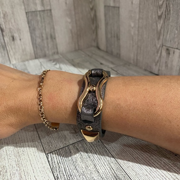 Bracelet - Picture 5 of 6